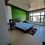 Taarab View Shimla