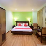Goroomgo Marc Shimla Near Mall Road - Luxury Room - Excellent Service - Ample Parking - Best Hotel In Shimla