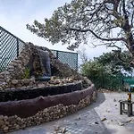 Stayvista At Nau Nabh Cottage - 8Br With Bonfire & Paradisiacal Abode