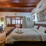 Stayvista At Northwood Cottage - 100 Years Old 3Br Heritage House