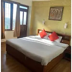 Hotel Woodland, Shimla