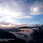 Deodar Homestay Dakbangla-Kufri