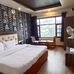 Shimla Royale - Near Mall Road Free Pickup From Railway Station Shimla