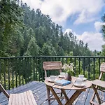 Stayvista At Under The Pines