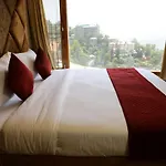 Dee Ess Residency
