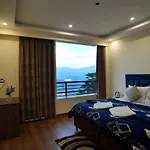 Hotel O Lords Villa