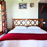 Cottage On Mall Road By Kalawati Homes