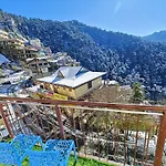 Frosty Woods Homestay
