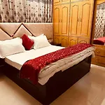 The Aston Hills - A Luxury Stay , Shimla