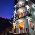 Royal Cedar B&B Simla