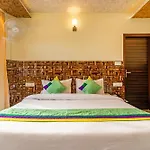 Treebo Srishti Vaikunth With Mountain View