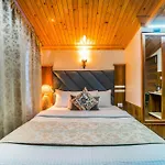 Singhs Bnb By Lazy Getaways