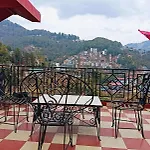 The Aston Hills - Majestic Mountain View