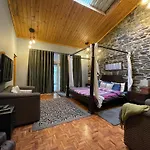 Saffronstays Ekam, Chail - Forest Villa Near Chail Cricket Ground