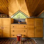 Saffronstays Ekam, Chail - Forest Villa Near Chail Cricket Ground