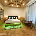 Aurohill Homestay Chail