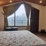Cozy Cove - Newly Built 3Bhk Duplex With Rare Valley View