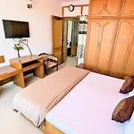 The Thistle Lodge