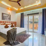 Alaya Stays 3 Bhk Apartment With Hill View - Cliff Trident