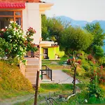 Farm House In Simla Mashobra