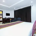 Hotel White Grand Shimla-Near Isbt Bus Stand-A Centrally Heated Property