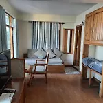 Spars Lodge
