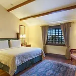 The Oberoi Cecil