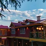 Pet Friendly Summer House Cottage