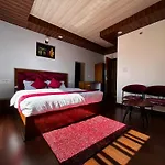 Hotel Nature\'S Nest