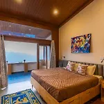 Stayvista At Elm - Elysium Estate With Complimentary Hi-Tea, Hill View, Lawn