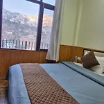 Hotel White Villa