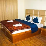 Hotel Deepwoods
