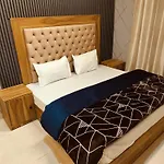 Madan Kunj B & B Mall Road Shimla