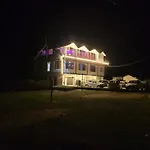Om Home Stay