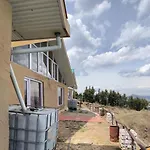 Zazroo Cottages , Kufri