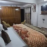 Shivani Home Stay