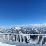 Hostie Mystica-Highest Penthouse With Terrace, Mashobra