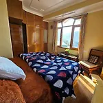 Tranquil Lippa Retreat