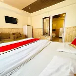 Shorya Regency Near Mall Road