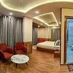 Hotel Divine Hill