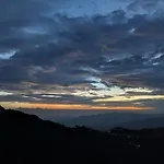 El Cielo, B&B