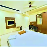 Simla Hotel A M A R - P A L A C E Near Temple