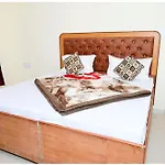 Simla Hotel K R I S H N A B - B Near Mall Road And Temple