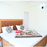 Simla Hotel K R I S H N A B - B Near Mall Road And Temple