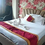 Hotel Rashik