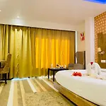 Himalayan Mountain And Valley View - Garden With Bonefire - Ample Parking - Luxury Balcony Rooms -By Aachman Stays!! Mashobra