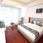 Hotel White Castle