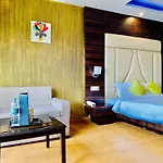 Royal Green Valley Mashobra By Naina Staycation - Mountain And Valley View Rooms