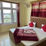 Krishna Hill Stay Near Mall Road