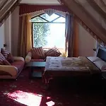 Agrostone Cottages